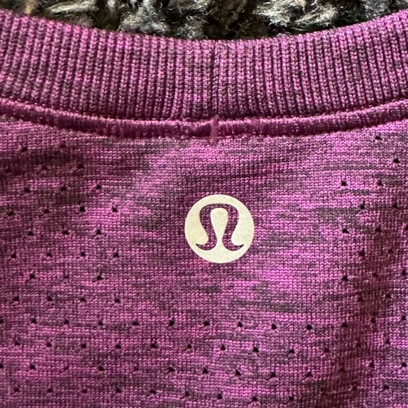 Lululemon Size 8. Muscle tank. Deep purple. - Picture 3 of 5